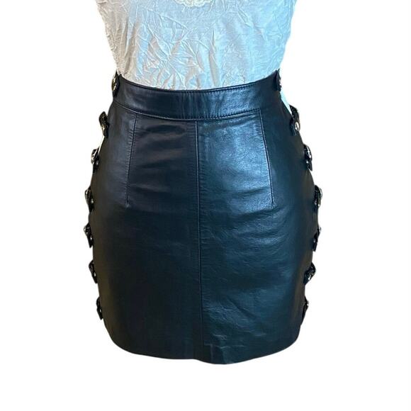 Northbound Leather Black Buckle Mini Skirt XS Genuine Leather Fetish Goth spicy - Picture 2 of 9